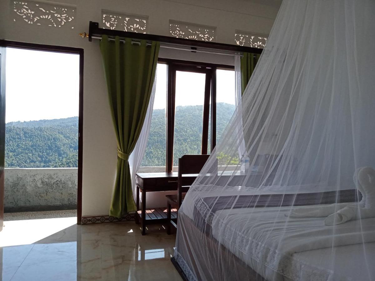 Aris Homestay And Warung Made มุนดุก ภายนอก รูปภาพ